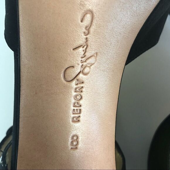 Report Signature Heel Black 4.5” Heels Satin Finish Size 8 - Picture 7 of 8